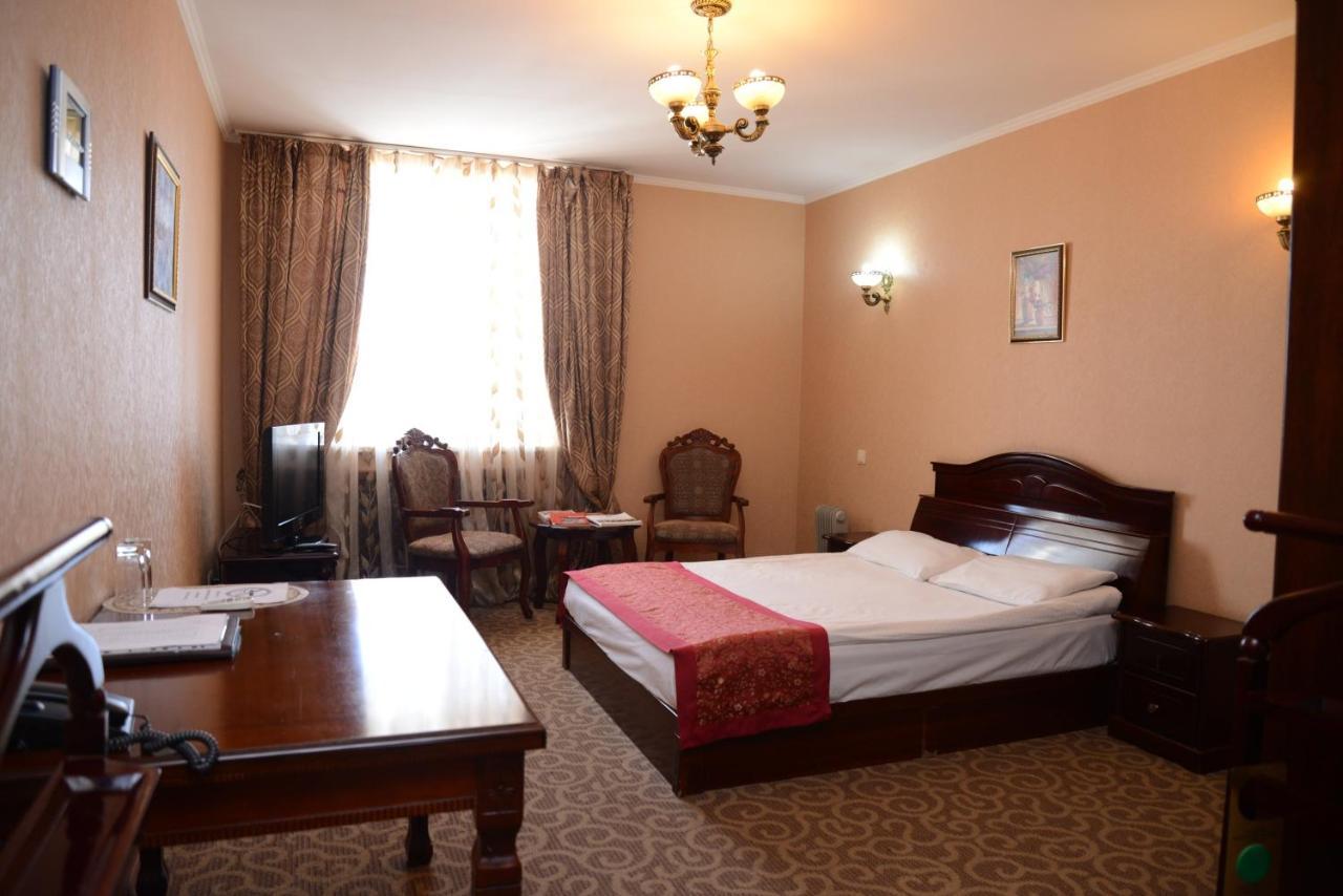 Bozok Hotel 아스타나 외부 사진